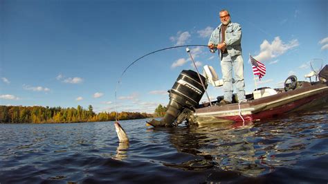 Fishing in WISCONSIN: The Complete Guide .
